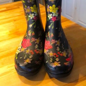 High black floral rain boots